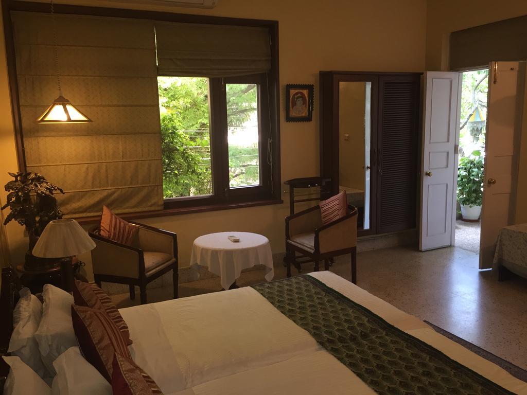 Master Bed And Breakfast Yeni Delhi Oda fotoğraf